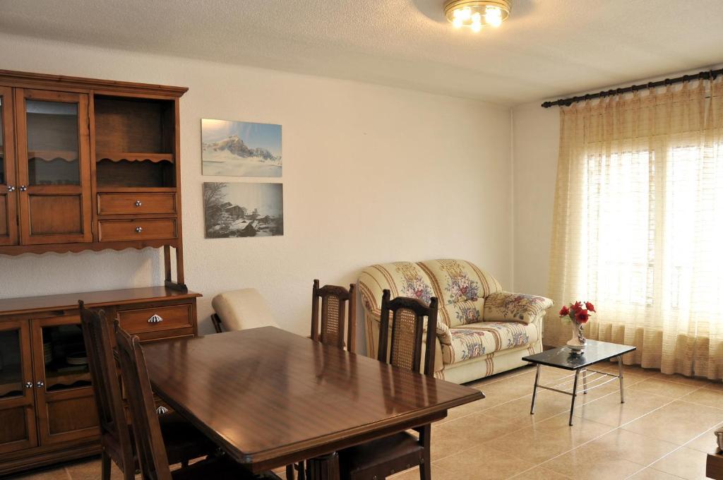 Apartaments Turistics Pirineu 솔듀 객실 사진